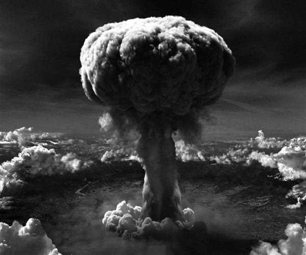Explore the atomic bombings of hiroshima and nagasaki