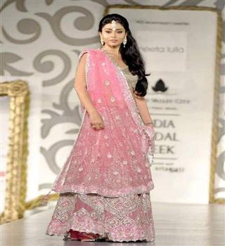 Top 5 Traditional Dresses of India