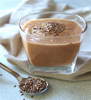 10 ways to add flax seeds to your breakfast