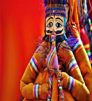 Are traditional art forms of India extinct?