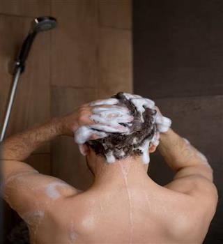 Is it good to wash hair daily?