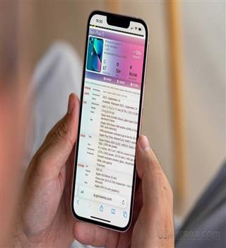 What are the advantages of OLED displays?