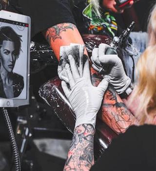 6 Dangerous side effects of tattoo