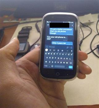 World’s smallest smartphone!