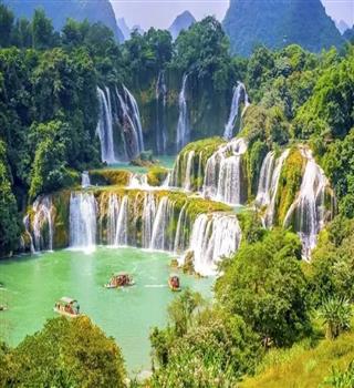 Some waterfalls you should definitely try out this monsoon