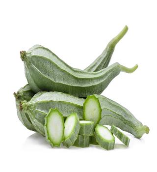 6 Benefits Of Ridge Gourd.