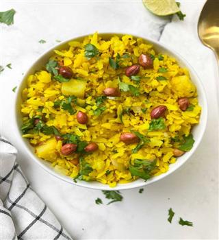 Poha in Everyday Breakfast? Let's Know These Facts