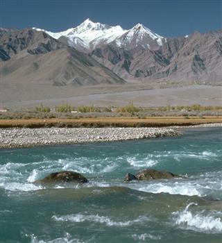 10 rare known facts about the Indus River