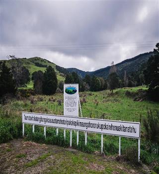 World's longest town name!