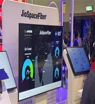 What is JioSpaceFiber?