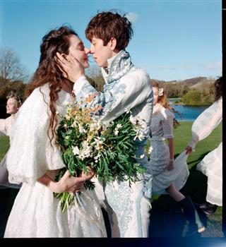 Fashion Tips for brides and grooms