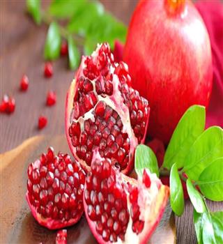 10 Health Benefits of Pomegranate