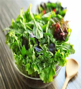 What are the healthiest plant leaves to eat?