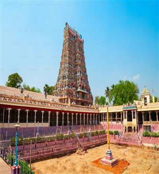 Meenakshi Temple, Madurai – A Masterpiece of South Indian Architecture