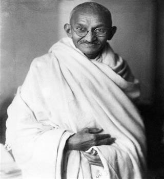 5 violent decisions taken by Mahatma Gandhi in his life
