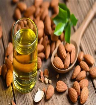 7 Best Oils to Naturally Thicken Fine Hair