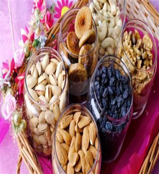 10 side effects of overeating dry fruits