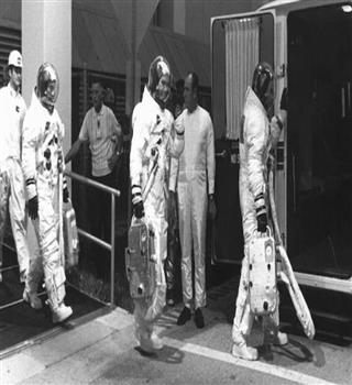 List of 6 manned moon missions