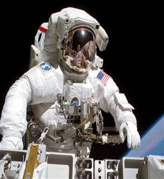 5 Myths About Becoming an Astronaut