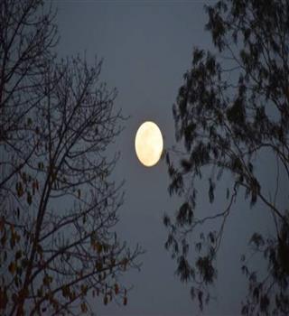 What is the secret of the full moon night that connects us to spiritual energy