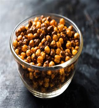 5 Benefits of eating roasted chana in daily routine