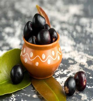 Don't forget to enjoy the Rainy Season Jamun