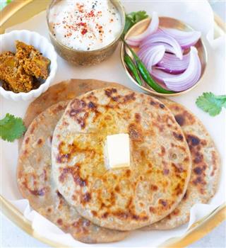 Aloo Paratha Recipe in Quick Steps