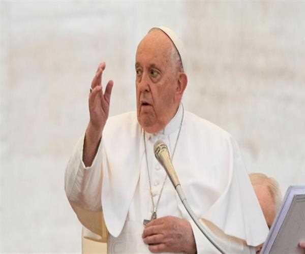 World is collapsing and going to ‘breaking point’ says Pope Francis