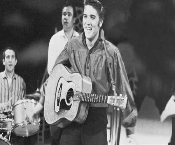 Elvis Presley Biography