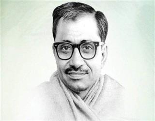  Birthday Special : How Deendayal Upadhyay Lost His Only Election 