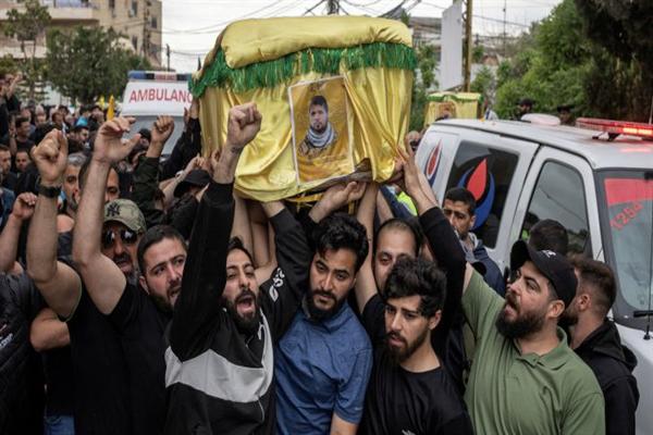 Iran war live: Araghchi to meet Putin; Trump says Tehran can call for talks