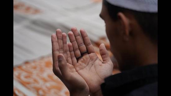 Which is the fastest growing religion in India?