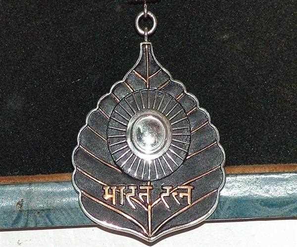 Facts about Bharat Ratna and list of Bharat Ratna Awardees Till Date