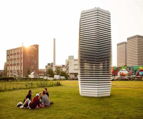 Smog Free Towers: Technology At Its Best.....!