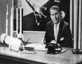 Nazi Scientist's close relationship between NASA and Hitler