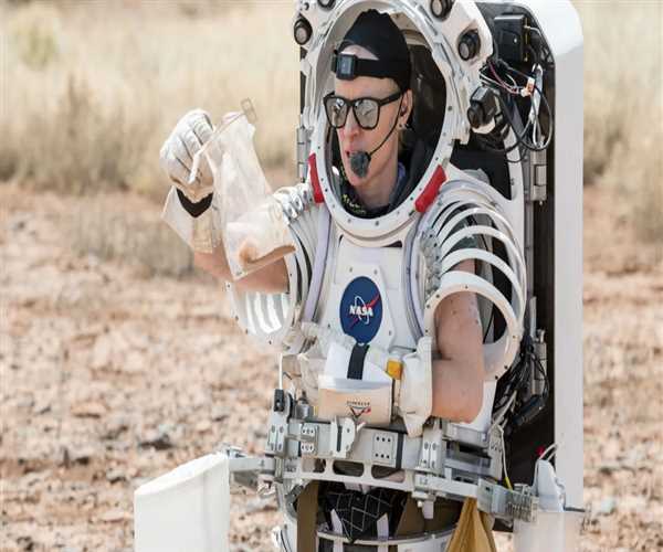 NASA Astronauts Transform Arizona Desert into Training Ground for Artemis III Moonwalk