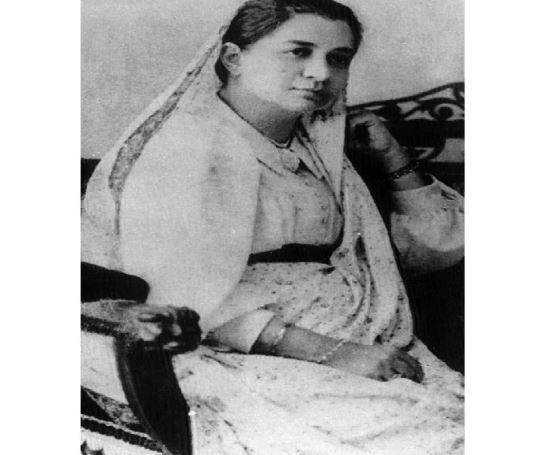 Bhikaji Cama- The Lady Who Raised Indian Flag On British Sol First