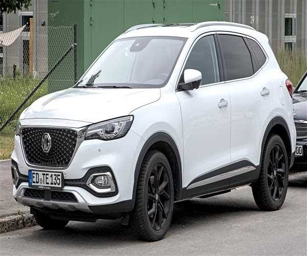 Best 10 upcoming electric cars in India with specs and price