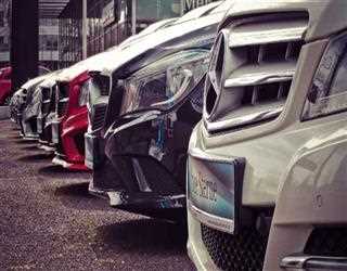 10 points on which car is superior in 2024: BMW or Toyota?