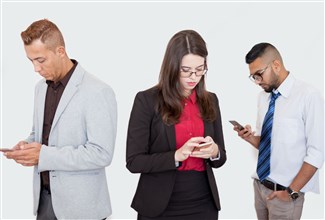 Best Smartphones for Working Professionals in 2026