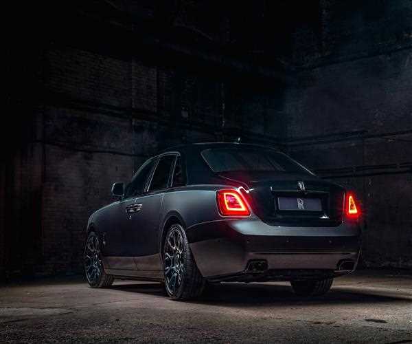 Best 5 Rolls Royce Cars to buy with Features and price