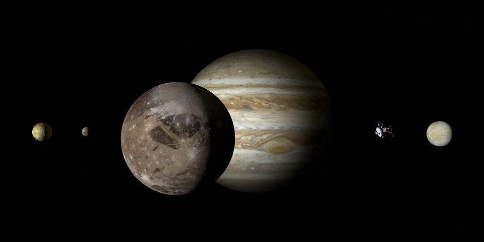 Hubble spots water vapour on Jupiter's Moon