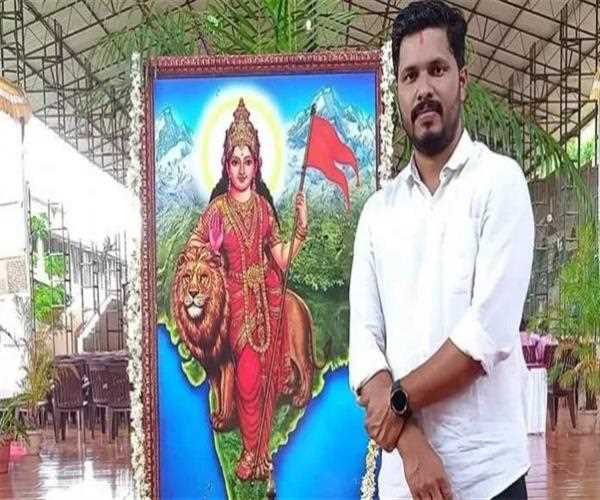 BJP Yuva Morcha worker Praveen Nettaru hacked to death in Karnataka