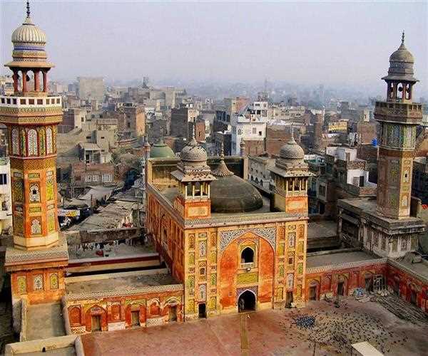 Declining Hinduism in Lahore, Pakistan