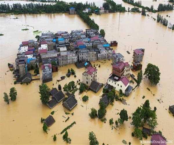 Population v s Nature Torrential downpour in China