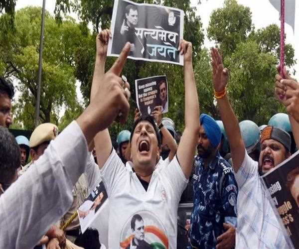 Photos: Rahul Gandhi appears before ED amid protest by Congress workers |  The Times of India
