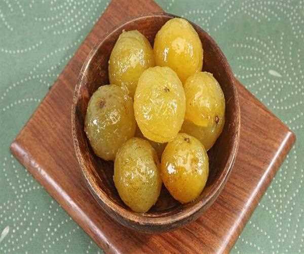 Amla Emblica Officianalis Gatertn and its health benefits