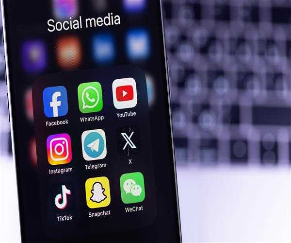 Should India also ban Social Media for children below 16 after Australia?