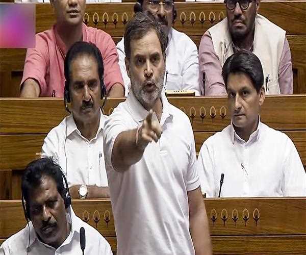 'Hindus are Violent' says opposition leader Rahul Gandhi in Parliament